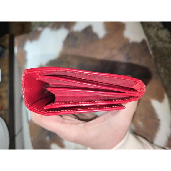 Red Prada Wallet - Picture 14 of 14